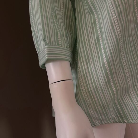 Christopher & Banks V neck 3/4 length sleeve mint green stripped blouse Large - Picture 3 of 7